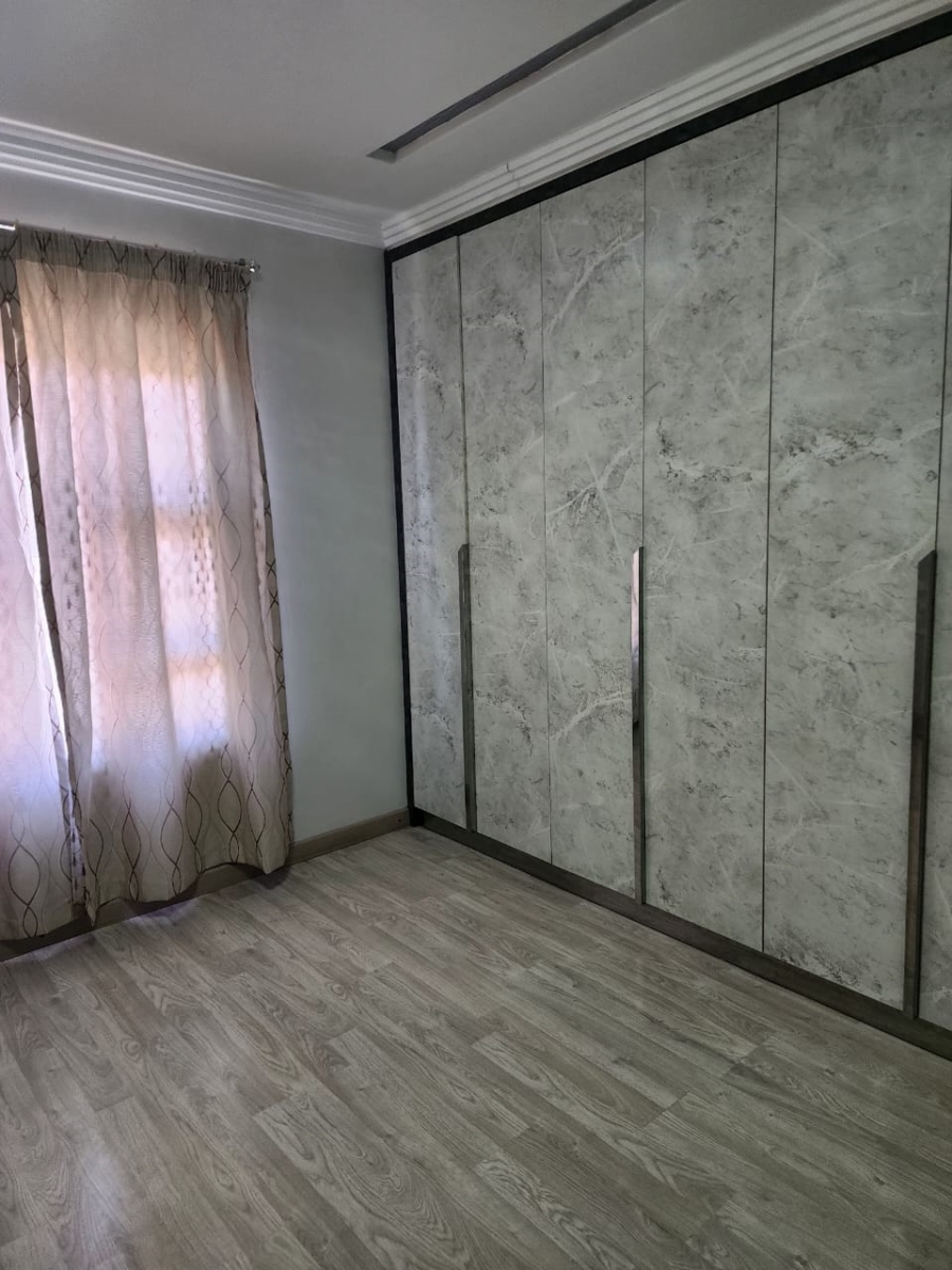 4 Bedroom Property for Sale in Flamwood North West